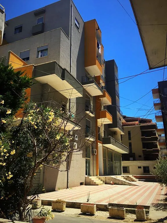 Alexander Rooms & Apartments Durrës