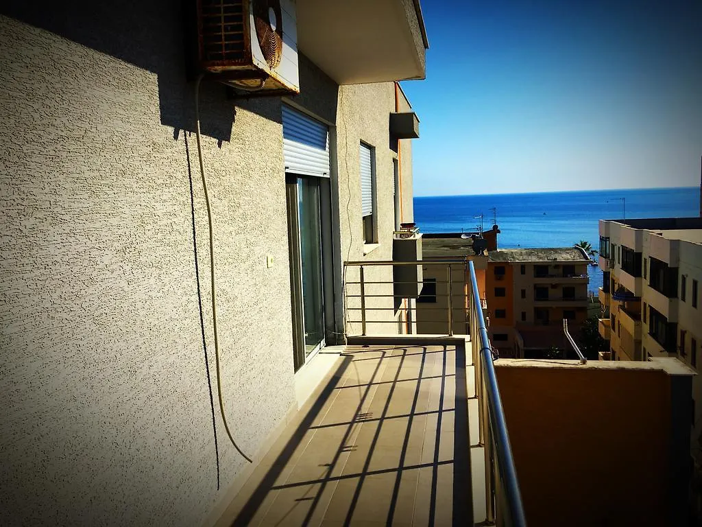 Alexander Rooms & Apartments Durrës